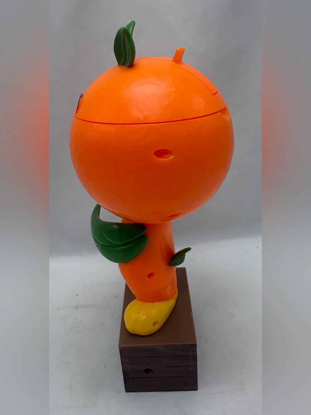 Disney Parks 2026 Epcot Flower & Garden Festival Orange Bird Sipper Cup 10”